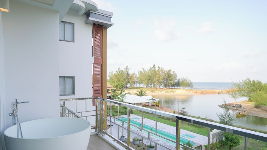 Koh Talu On Shore Resort by Koko
