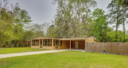 Spacious & Pet-friendly Yard! Jacksonville Home