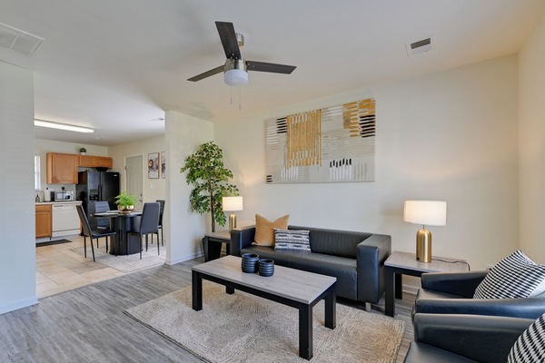 House (4 Bedrooms) | Interior