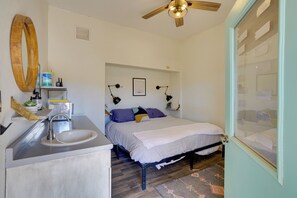 Interior - Mtn-view Suite in Moab Backcountry: River Access! (Moab)