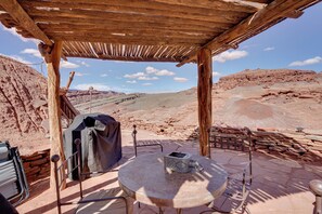 Apartment (0 Bedroom) | Interior - Moab Backcountry Hogan: Hike, Kayak & Explore (Moab)