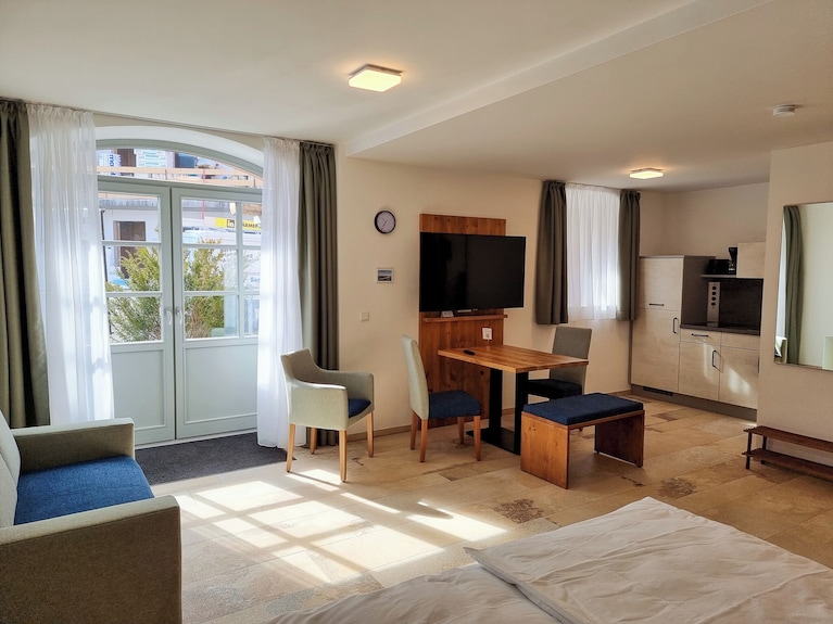 Modernes Appartement Mit Terrasse, Zentral In Muhr Am See, 5-sterne-komfort - Muhr am See