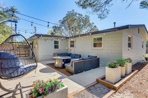 Front of property - Private Patio + Yard: Orange Door Retreat (Gulf Breeze)