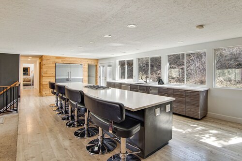 Quiet Foothills Retreat w/ Spacious Yard in Beaver