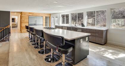 Quiet Foothills Retreat w/ Spacious Yard in Beaver