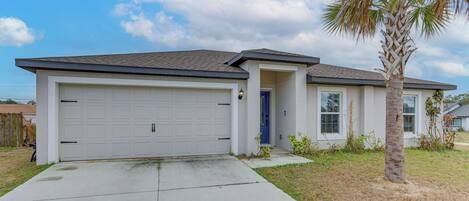 Hus (3 Bedrooms) | Boendets fasad