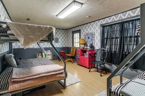 House (3 Bedrooms) | Interior - Gassville Group Getaway! Pet-friendly Home + Yard (Gassville)