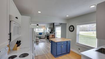 House (2 Bedrooms) | Bahagian dalam