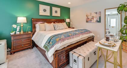 Deck, Patio! Charming Concord Studio Near Speedway