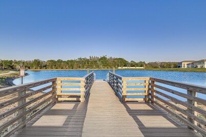 Hybrid Work Retreat in Lithia w/ Pool Access!