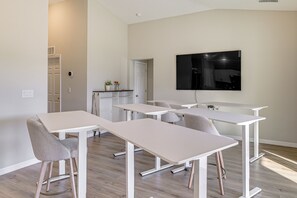 House (3 Bedrooms) | Interior - Hybrid Work Retreat in Lithia w/ Pool Access! (Lithia)