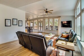 Casa (3 Bedrooms) | Interior