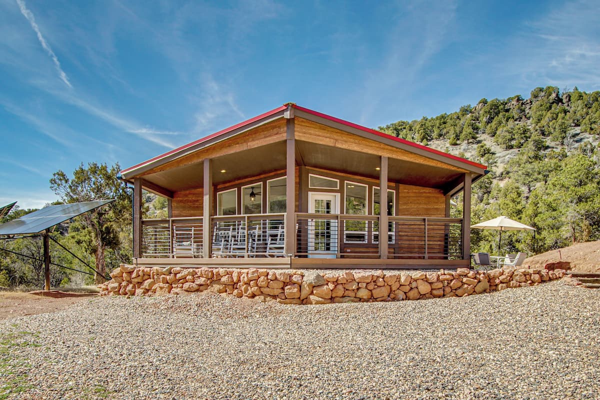 House (3 Bedrooms) | Front of property