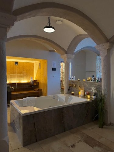 Privat SPA Premium Suite mit Terrasse 117qm