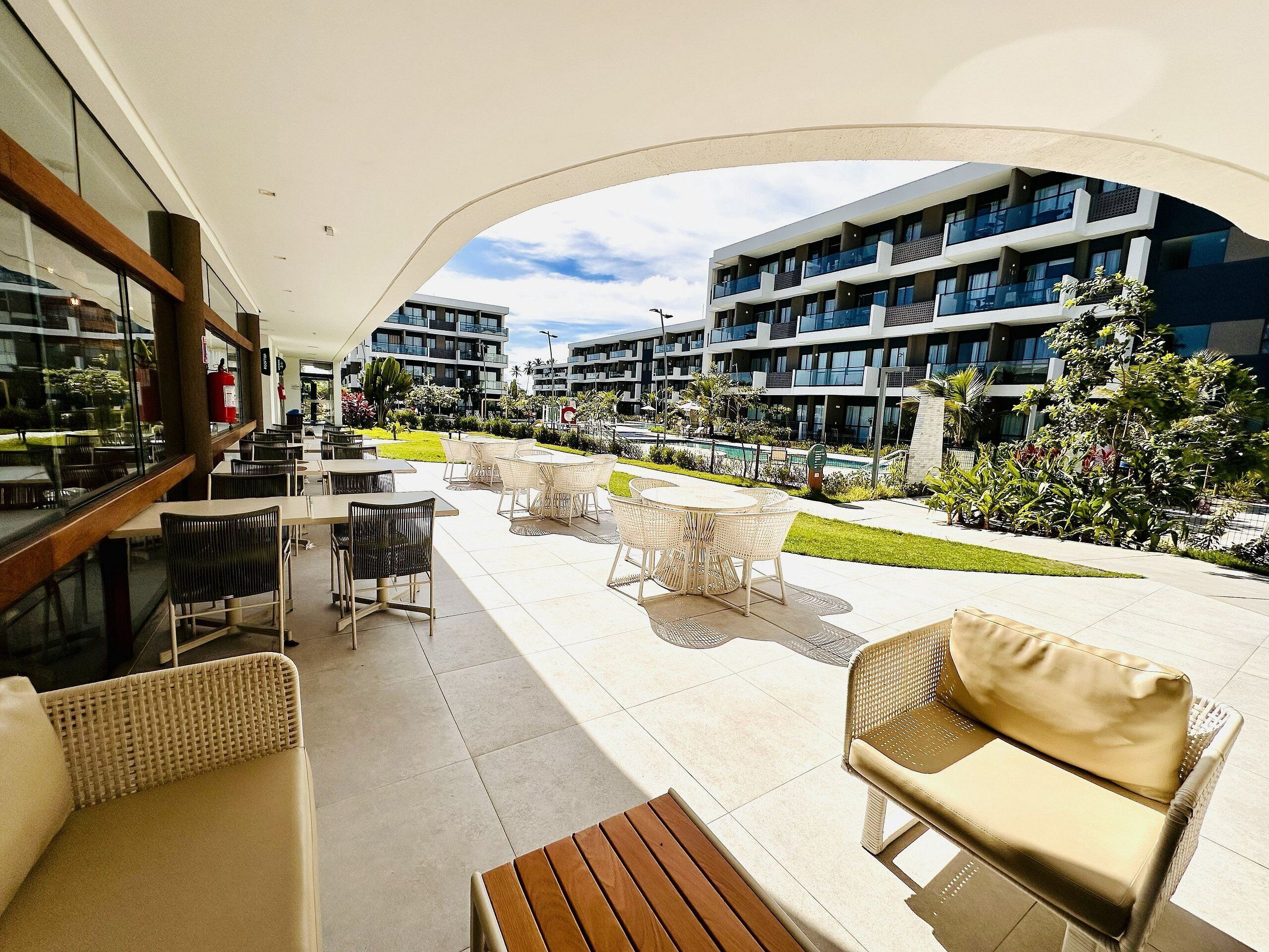 Apartment | Outdoor dining