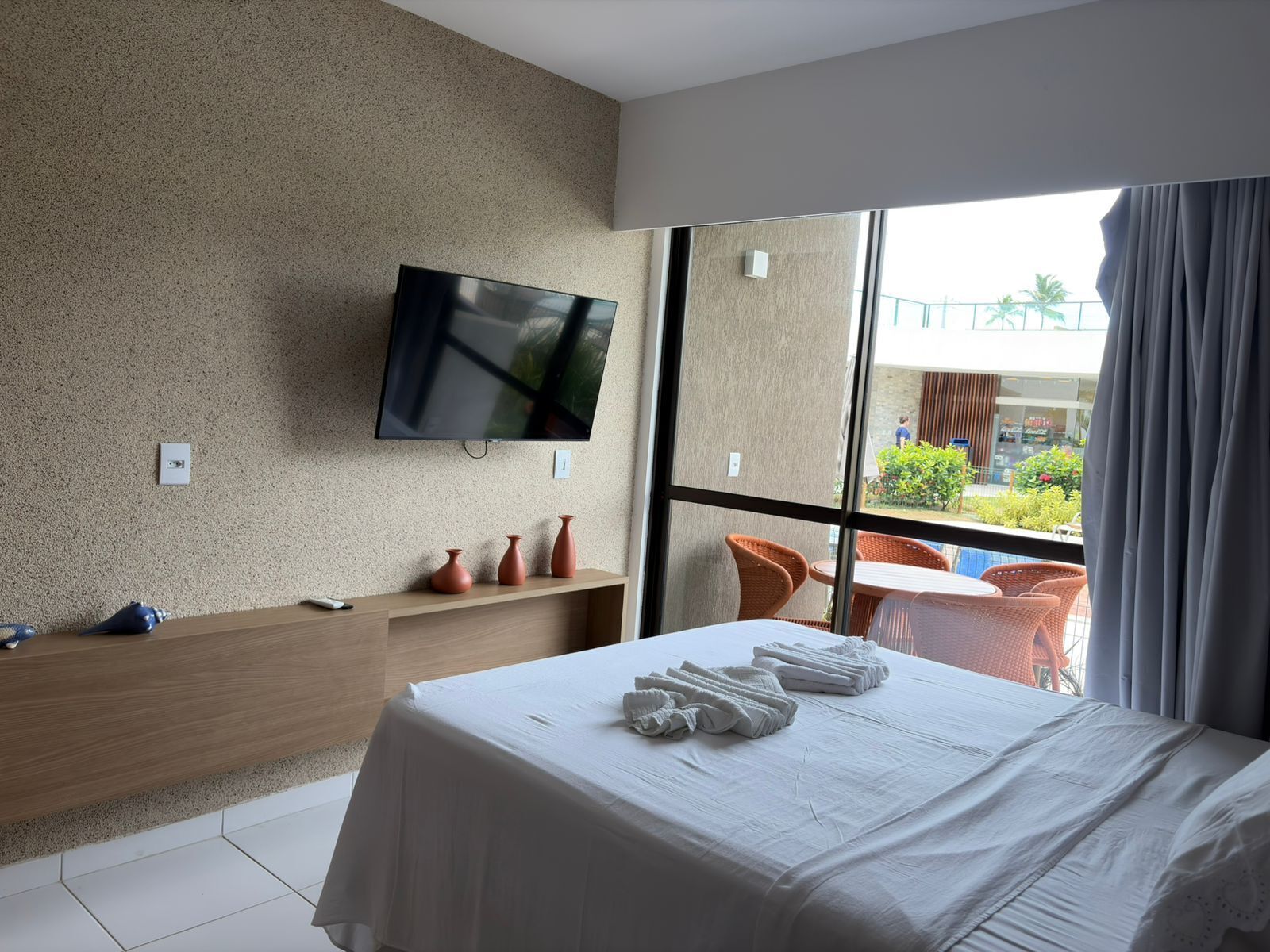 Lägenhet Deluxe - utsikt mot poolen - bottenvåning