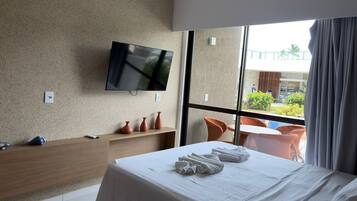 Lägenhet Deluxe - utsikt mot poolen - bottenvåning