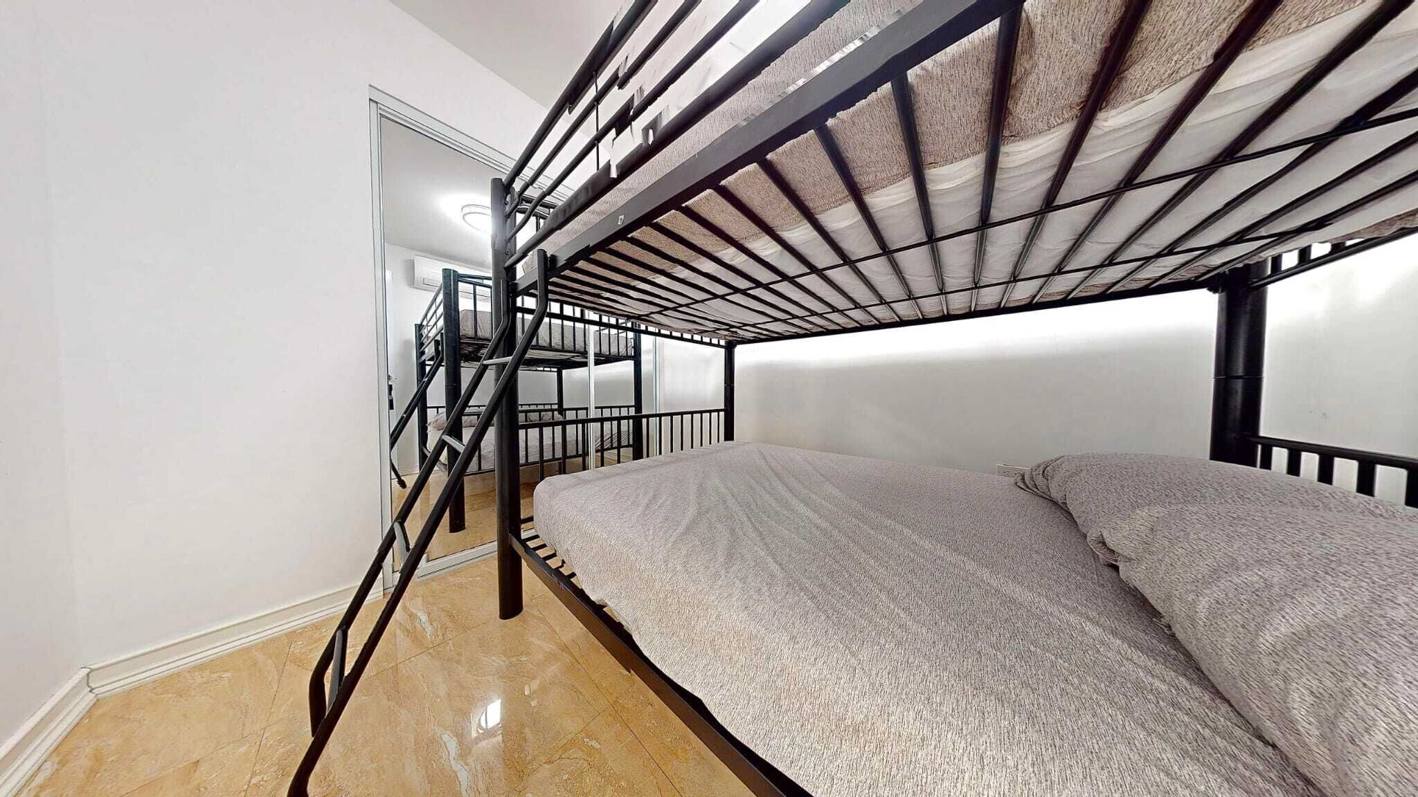 3 bedrooms, WiFi, bed sheets