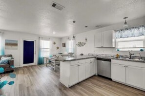 Interior - Bluewater Breeze Bungalow – Peaceful Bay-Side Retreat with Beach & Bay Views (Surfside)