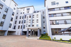 Apartment (1 Bedroom) | Interior - The Bolton Unit 130 (Johannesburg)