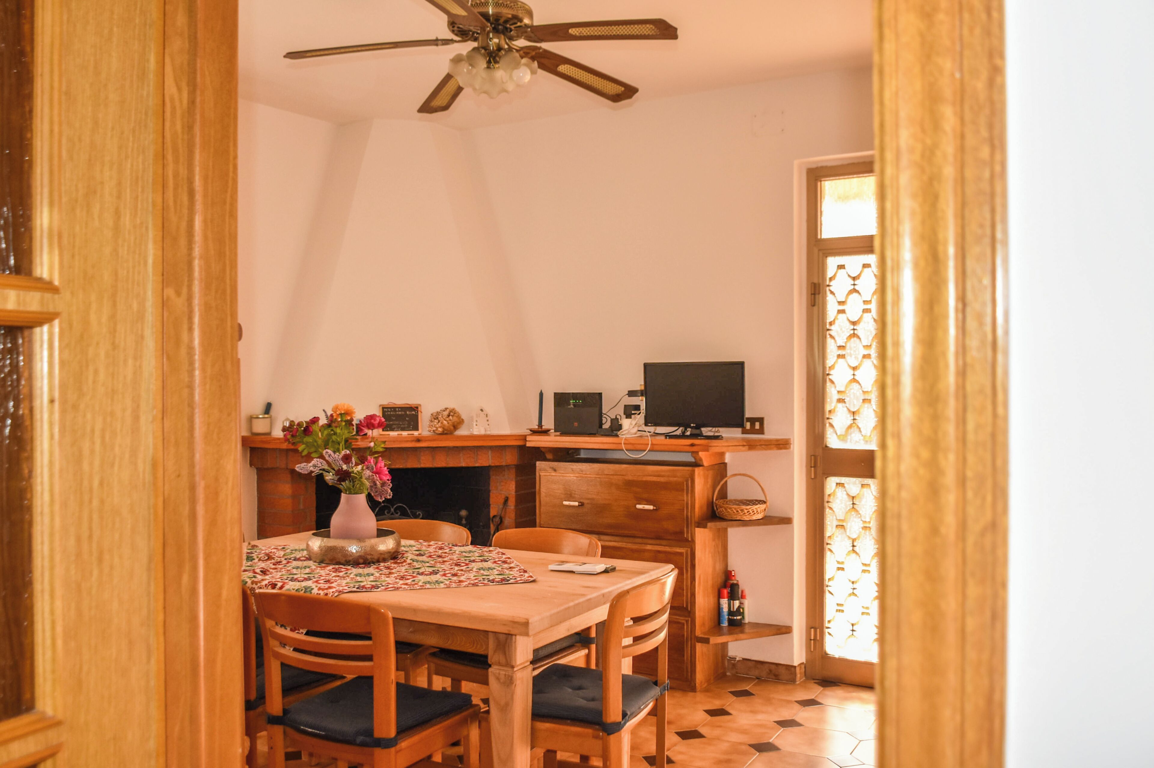 منزل - بشرفة | تناول الطعام