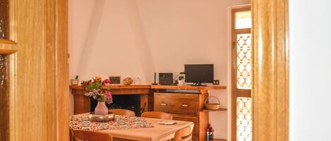 Maison, balcon | Restauration