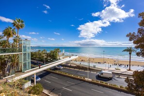 Beach - Castle and Beach by Fidalsa (Alicante)