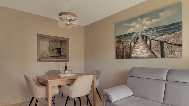 Dining - Bright Apartment with Pool, Terrace & Private Parking – Finestrat (Benidorm)