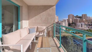 Property grounds - Bright Apartment with Pool, Terrace & Private Parking – Finestrat (Benidorm)