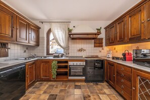 Private kitchen - Apt "Garden": elegant, mountainous with park and biolago (Pinzolo)