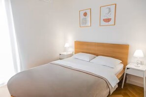 2 Schlafzimmer, Bügeleisen/Bügelbrett, WLAN, Bettwäsche