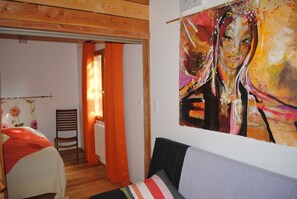 2 habitaciones, acceso a internet y ropa de cama 