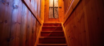 Apartment 'Oberniederhof Anno 1838' with Mountain View, Shared Garden and Wi-Fi