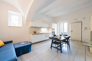 Interior - GuestHost - A comfortable and welcoming 64 square meters apartment, perfect for four people, located on the ground floor of a renovated period villa with a private entrance.The property is located in Alba Adriatica, a town famous for its long sandy beach (Alba Adriatica)