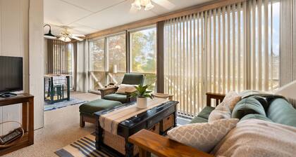 3-bedroom condo in delightful Woodson Bend Resort, Bronston, KY on #7 Green