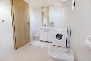 Apartment, 2 Bedrooms, Patio, Garden View | Laundry - Apartment Near Kanegra Beach (Umag)