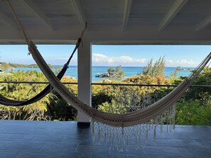 Terrace/patio - “Vista Caribe” - Your Custom Caribbean Vacation ! (Guanaja, the Bight)