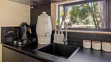Fridge, stovetop, cookware/dishes/utensils