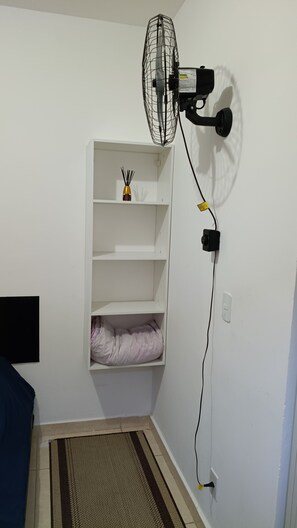 Internet, bed sheets - Viracopos suite house (Campinas)