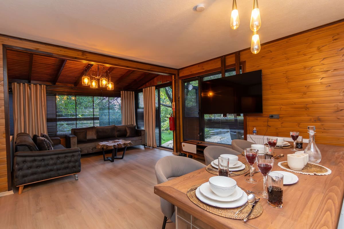 Comfort Villa, Valley View