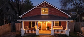 Cozy 3-bedroom cottage in tranquil Roan Mountain with AC