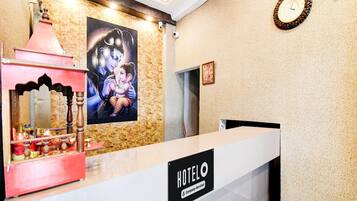 House | Reception