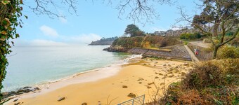 Penn Sardin – Au pied de la plage Saint-Jean