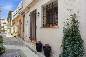 Exterior detail - Robin's Nest – Cocon au cœur du Vieil Antibes (Antibes)