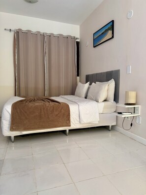 Standard Double Room | In-room safe, free WiFi - Pousada Bella Vista - Alto da Brava (Buzios)
