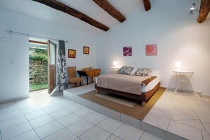 Iron/ironing board, free WiFi - La Parenthèse de la Traverse - Avec piscine privée (Ferrières-Poussarou)