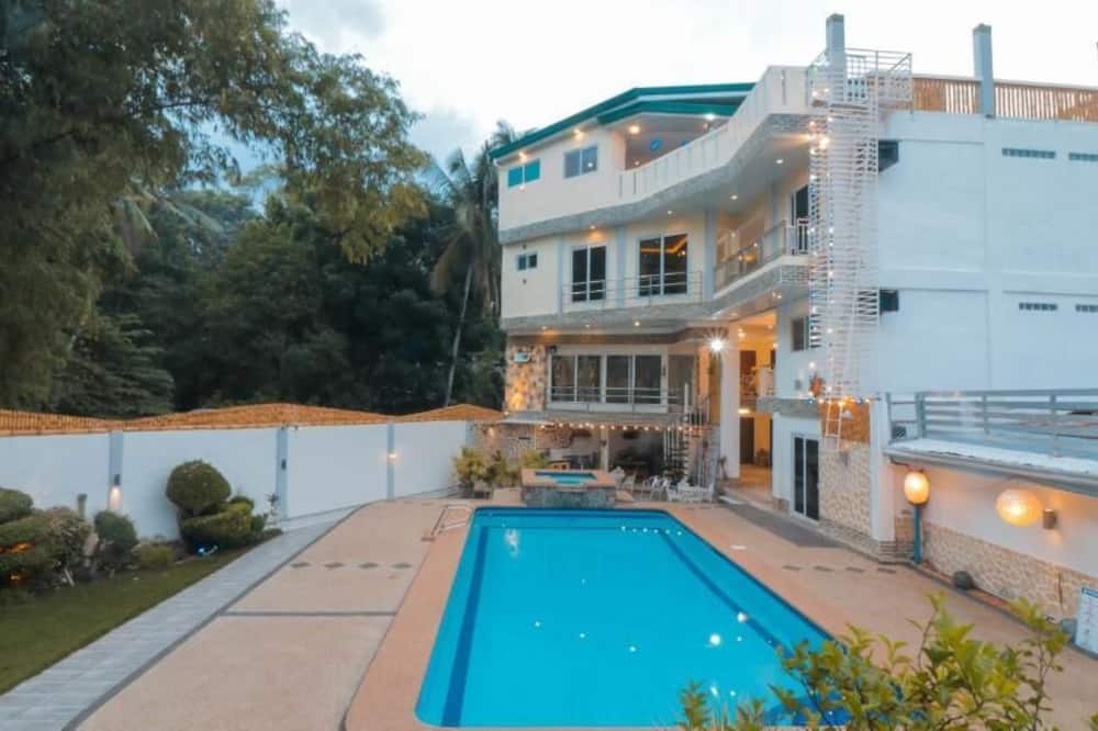 Elicon Suites