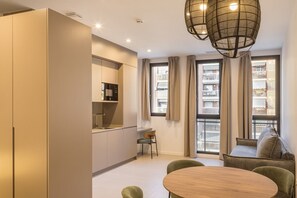 Interior - Housing Maritim by Sharing Co (Valencia)