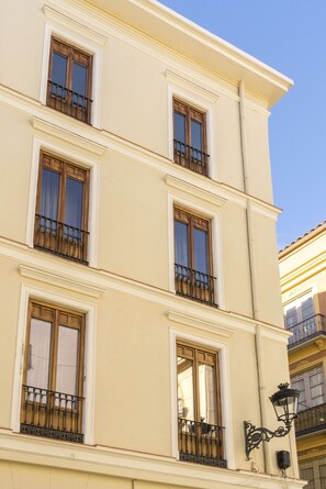 Exterior detail - Housing Fana by Sharing Co 4PAX (Málaga)