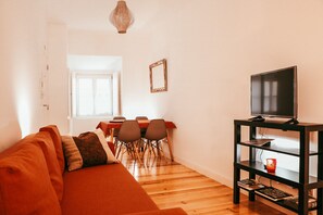 House, Smoking - Kalathos House 1 With Terrace By Gt House (Lisbon)